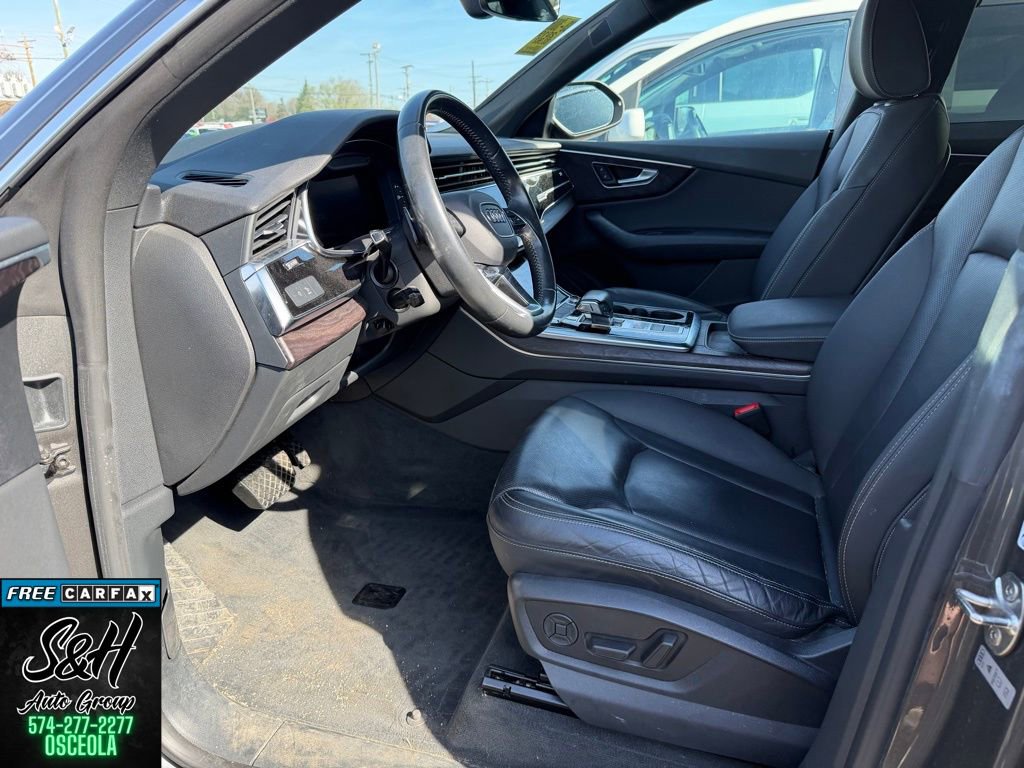 Used 2019 Audi Q8 Premium Plus AWD/4WD image 4