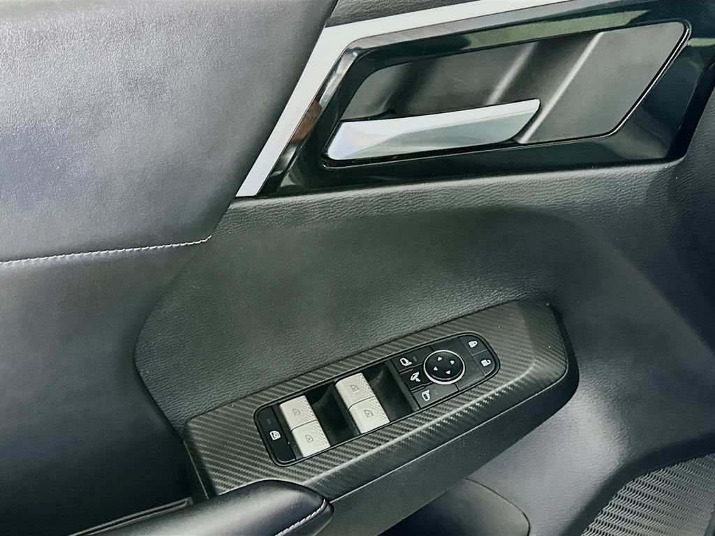 Used 2023 Mitsubishi Outlander SE FWD image 21