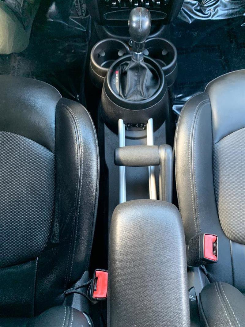 Used 2015 MINI Cooper Paceman S image 32