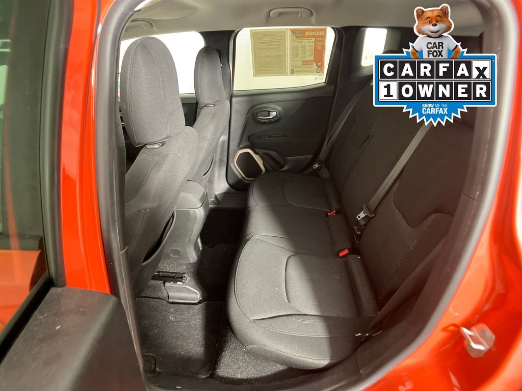 Used 2015 Jeep Renegade Latitude image 29