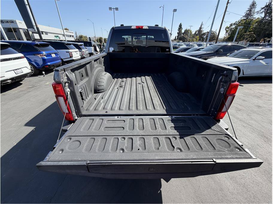 Used 2022 Ford F250 Lariat w/ Tremor Off-Road Package AWD/4WD image 39
