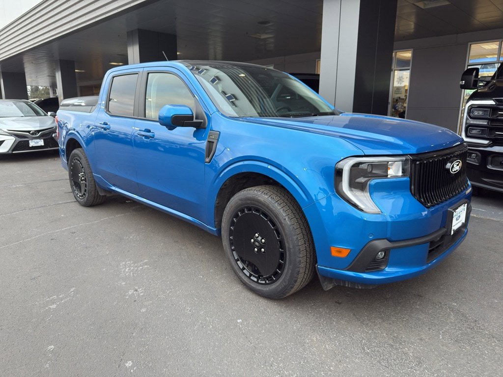 New 2025 Ford Maverick Lobo image 1