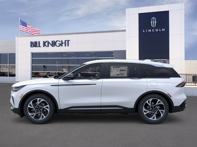 New 2026 Lincoln Nautilus Premier AWD/4WD image 3