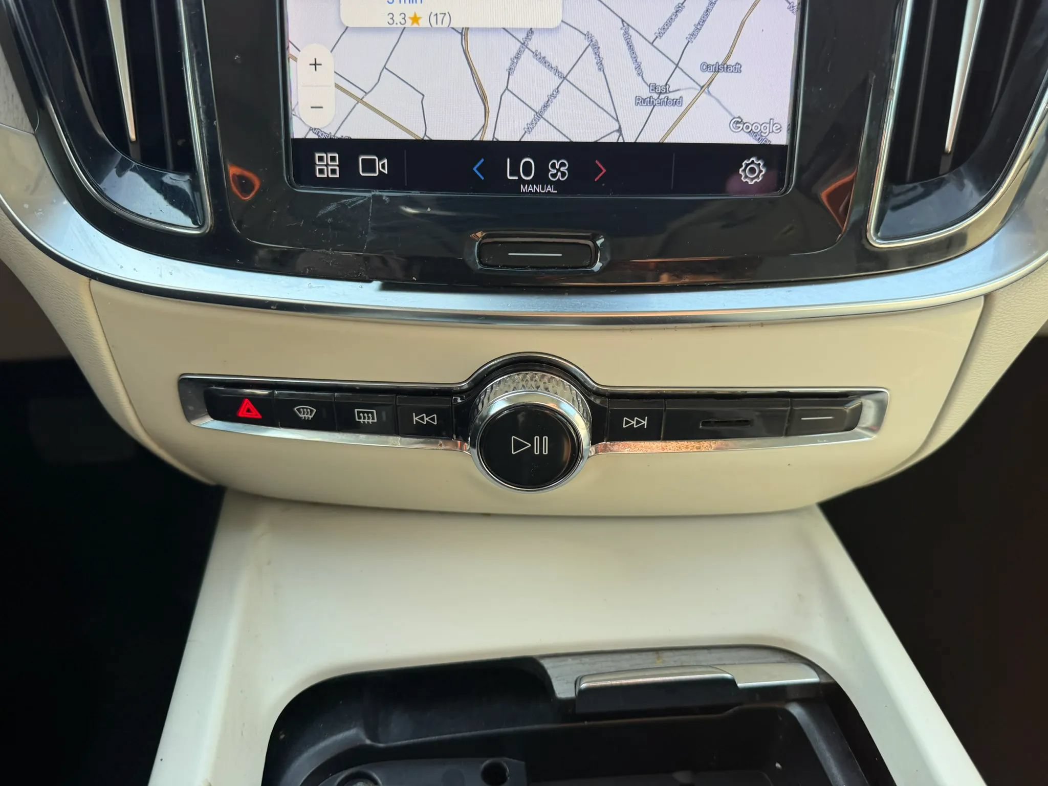 Used 2023 Volvo S60 B5 Plus FWD image 16
