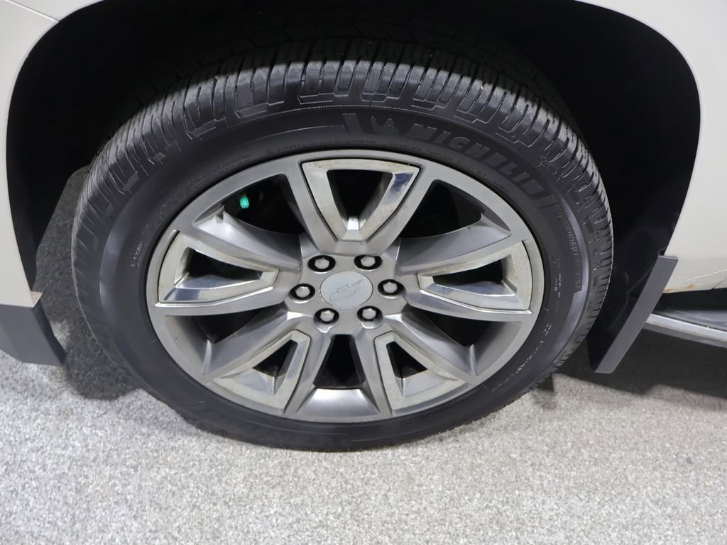 Used 2015 Chevrolet Tahoe LTZ AWD/4WD image 10