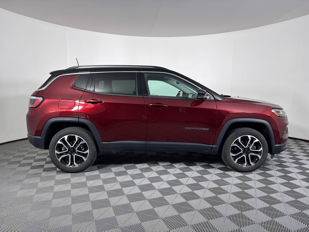 Used 2022 Jeep Compass Limited AWD/4WD image 14
