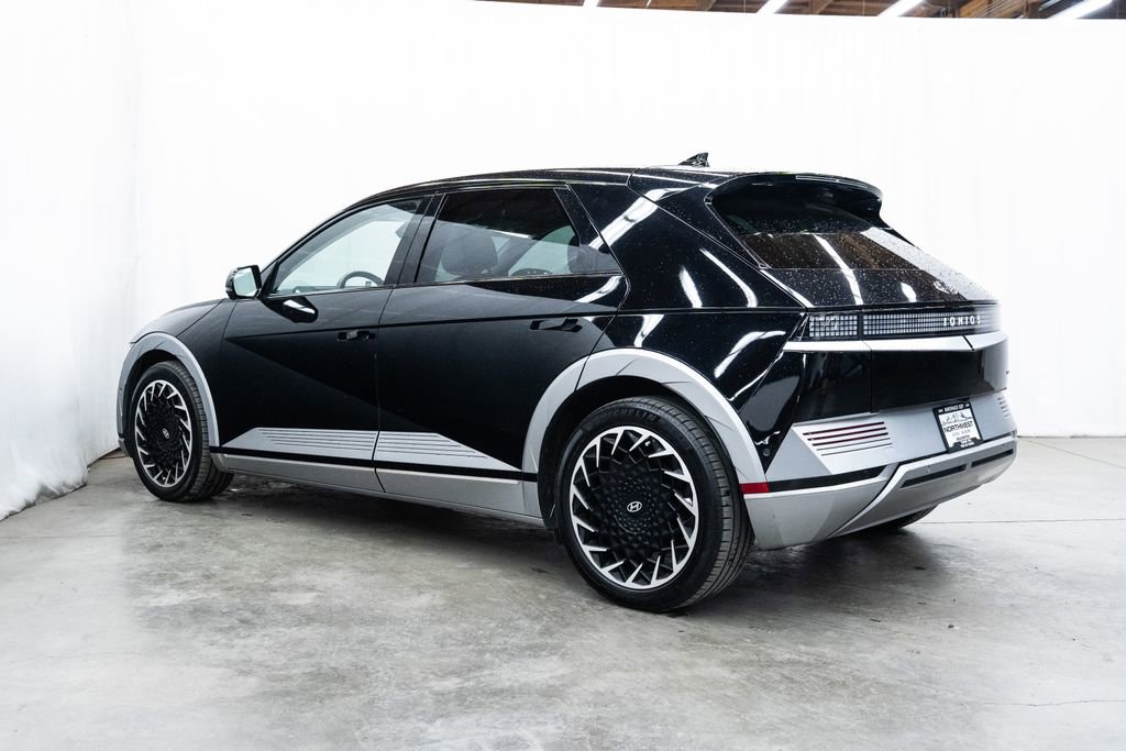 Used 2024 Hyundai Ioniq 5 Limited image 4