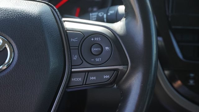 Used 2024 Toyota Camry XSE FWD image 27
