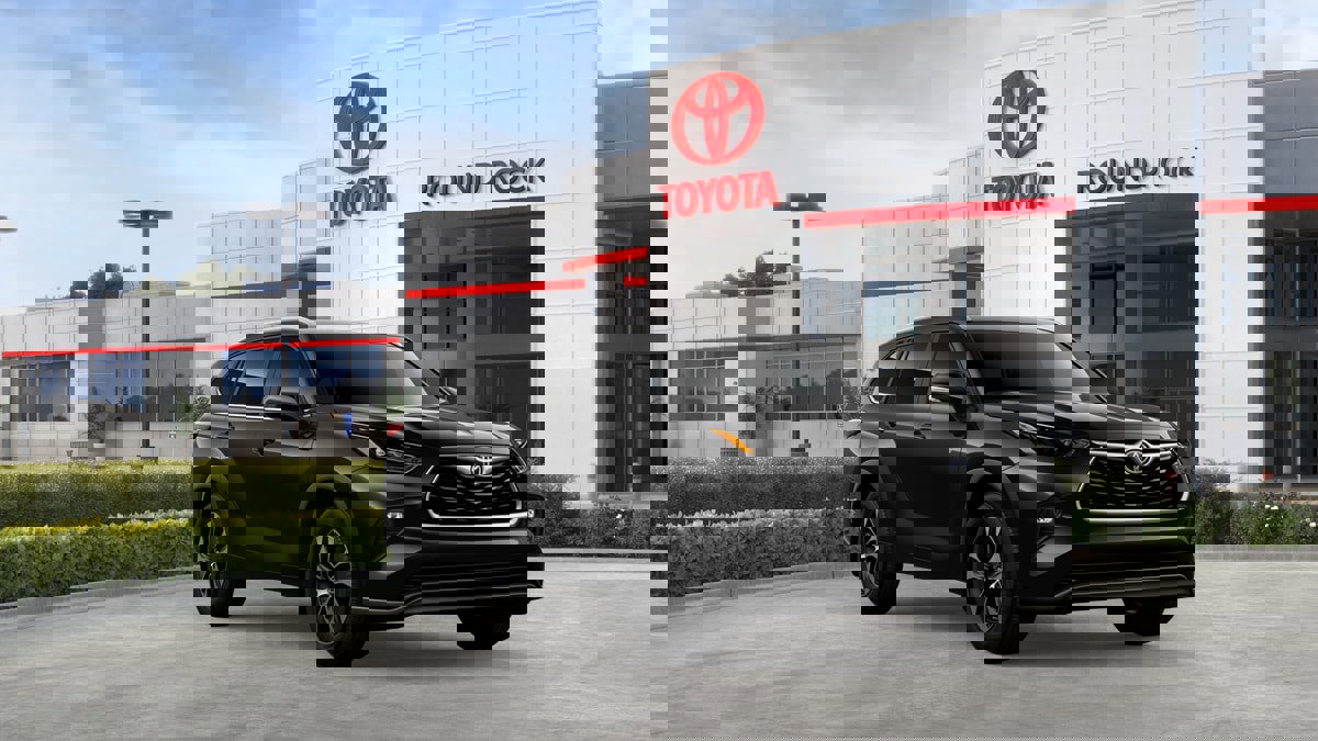 New 2026 Toyota Highlander XLE image 15