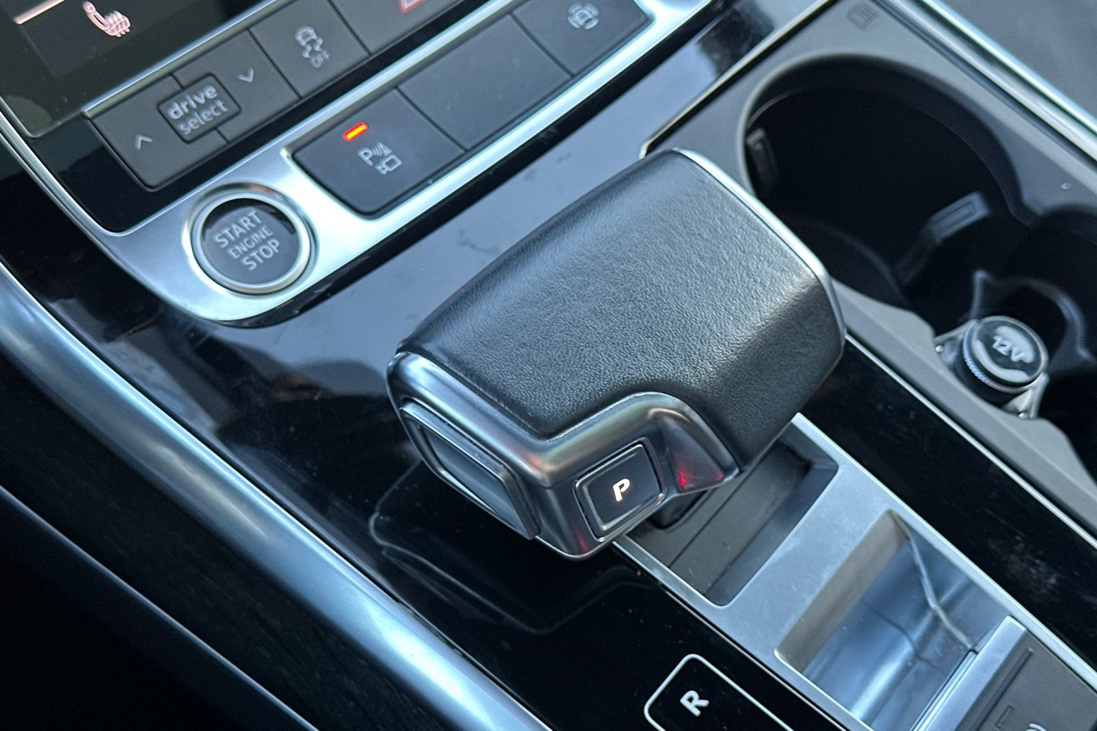 Used 2021 Audi Q7 3.0T Premium image 34