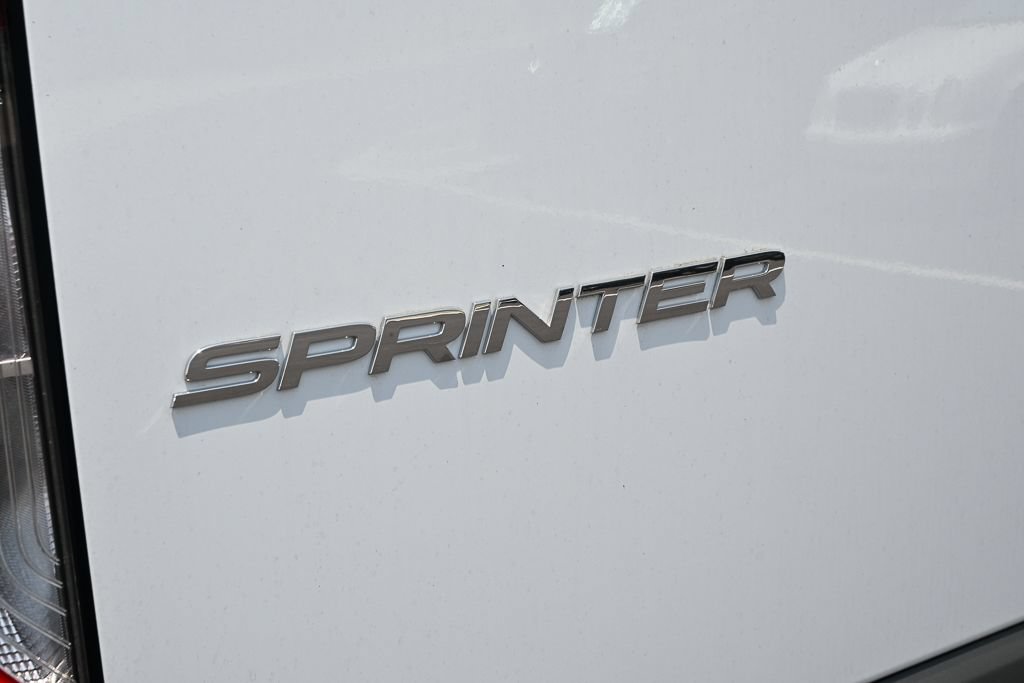 Used 2025 Mercedes-Benz Sprinter 2500 image 26