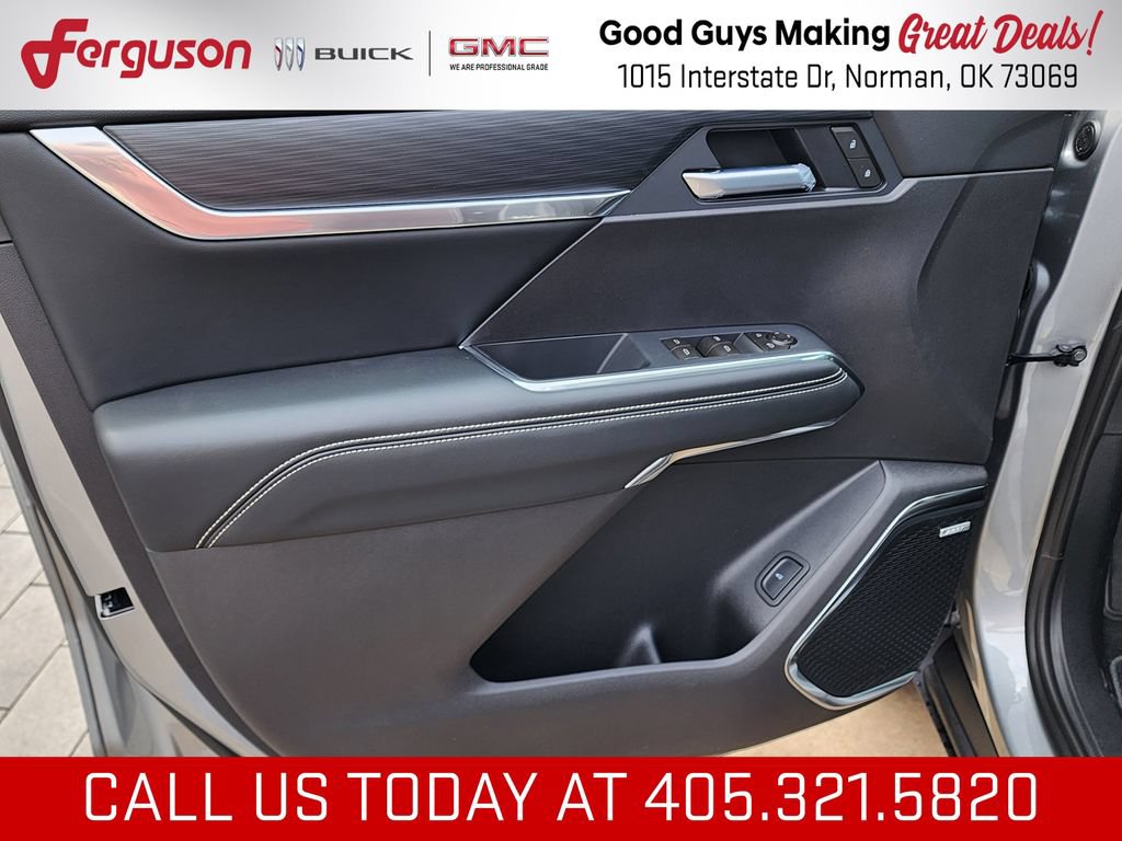 New 2026 GMC Acadia Elevation w/ Black Edition FWD image 13