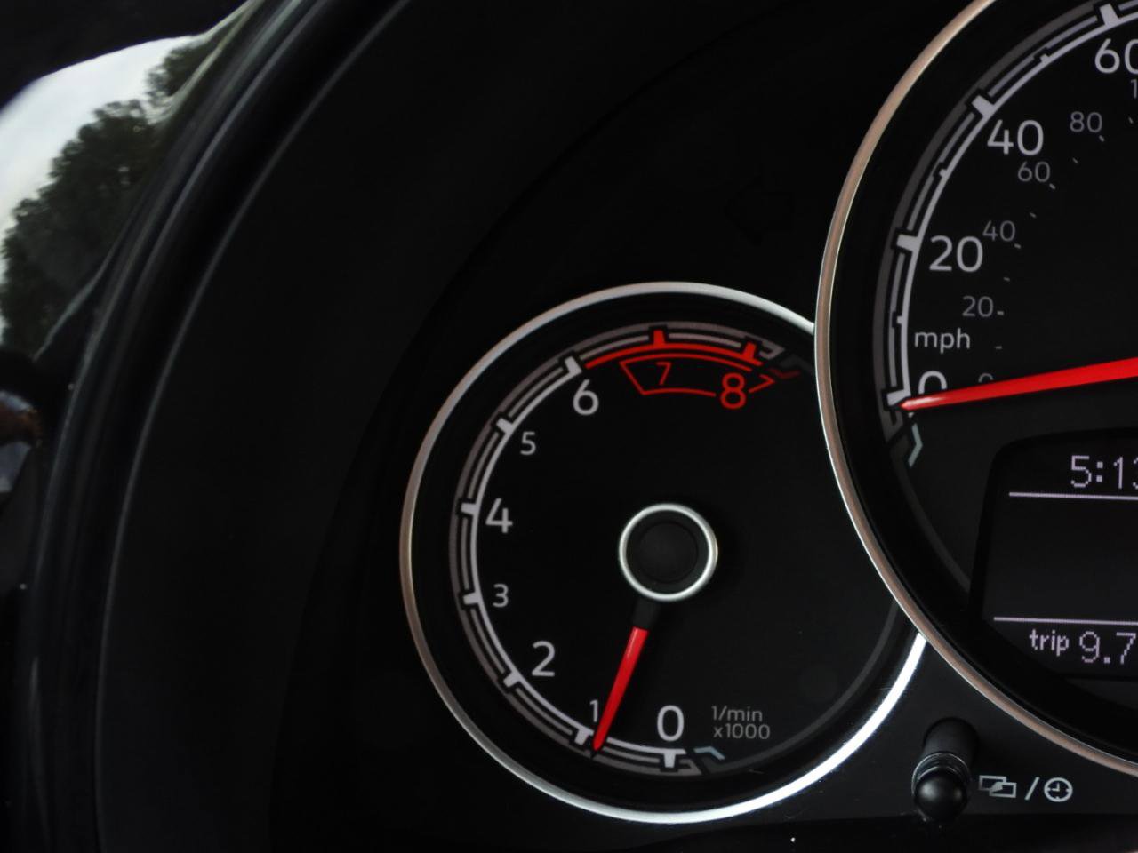 Used 2019 Volkswagen Beetle 2.0T SE FWD image 58