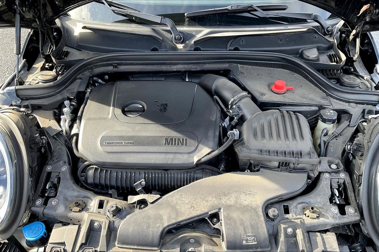 Certified 2024 MINI Cooper S image 31