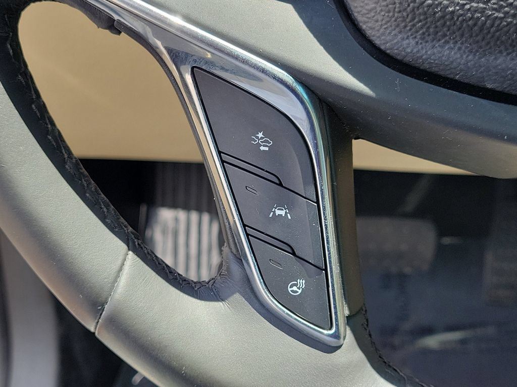 Used 2017 Cadillac XT5 Premium Luxury FWD image 34