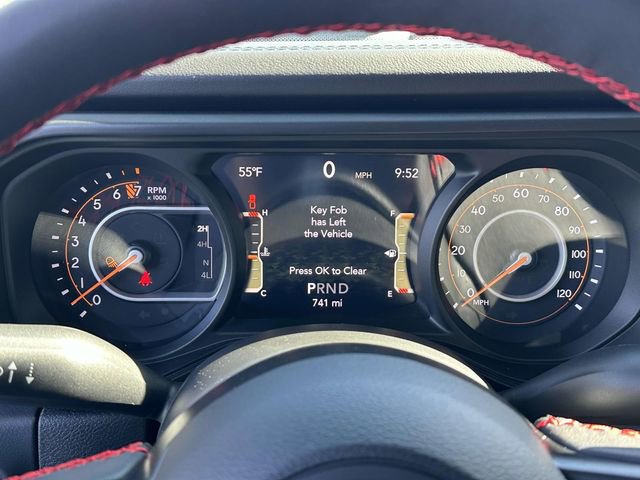 Used 2024 Jeep Gladiator Rubicon w/ Technology Group image 26