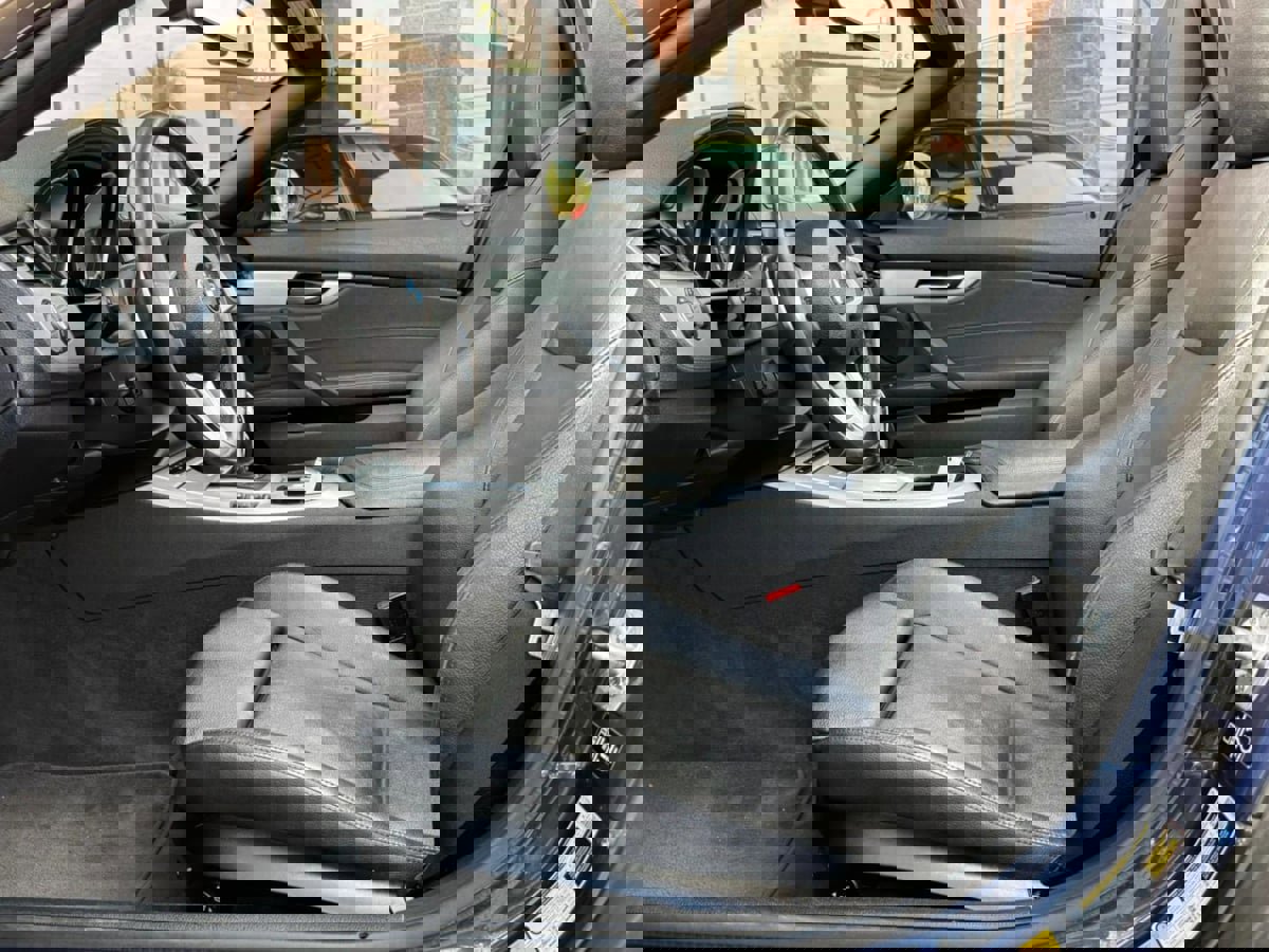 Used 2014 BMW Z4 sDrive35i RWD image 39