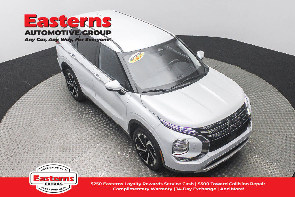 Used 2024 Mitsubishi Outlander SE AWD/4WD image 4