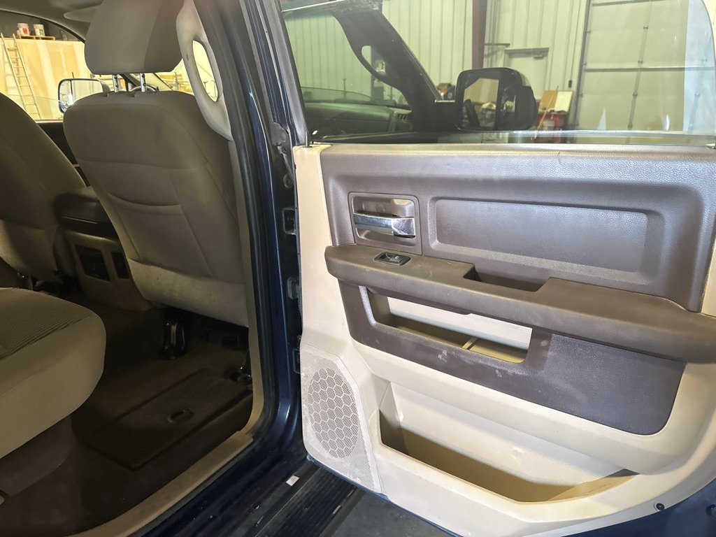 Used 2012 RAM 3500 Big Horn AWD/4WD image 6