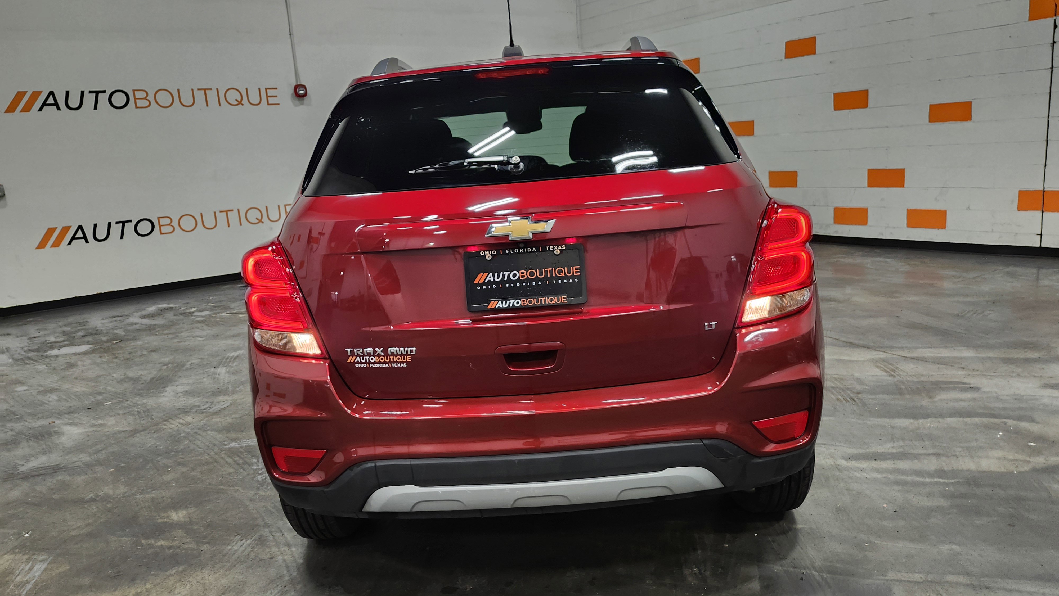 Used 2020 Chevrolet Trax LT w/ LT Convenience Package image 14
