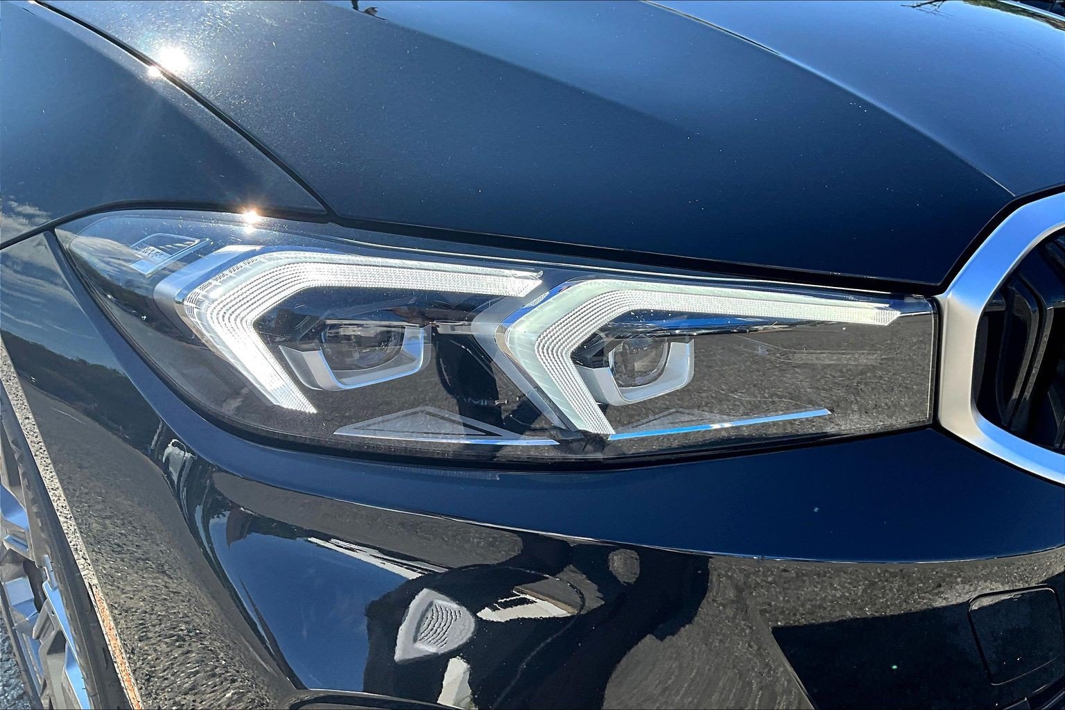 Used 2026 BMW 330i xDrive Sedan AWD/4WD image 31