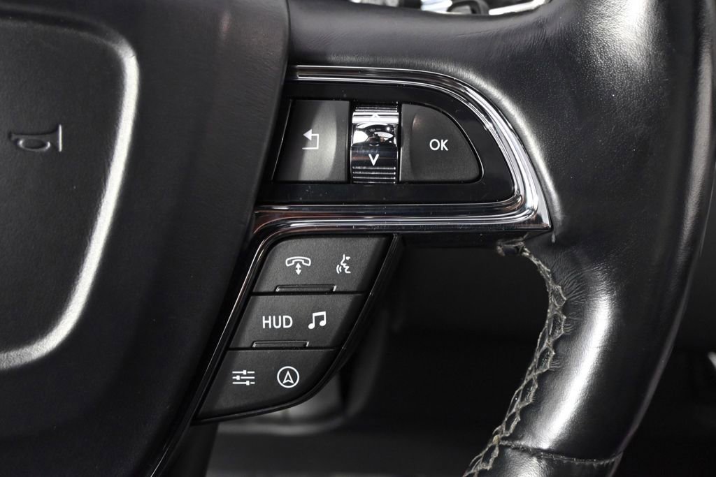Certified 2023 Lincoln Navigator Reserve AWD/4WD image 36
