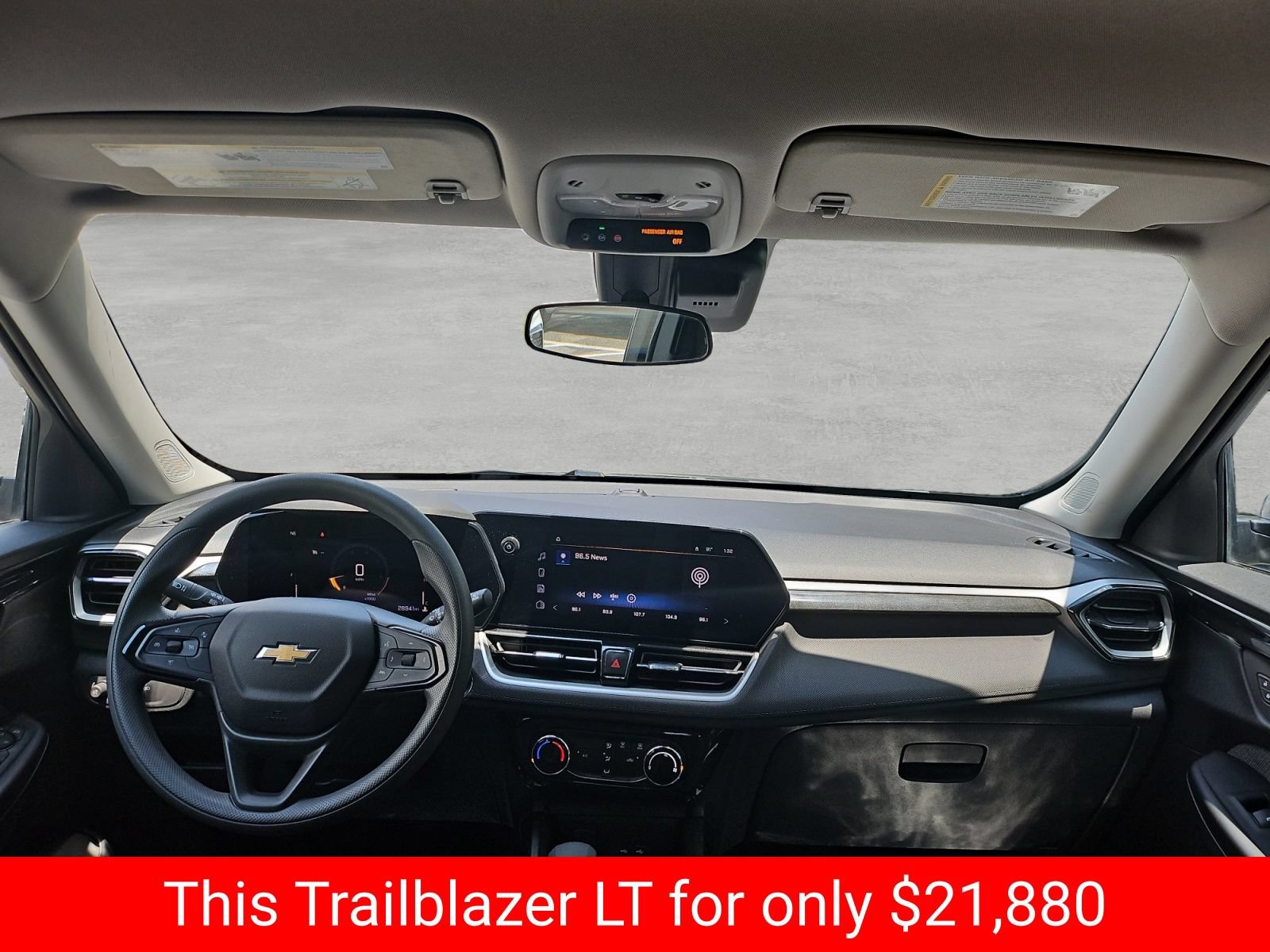 Used 2025 Chevrolet TrailBlazer LT AWD/4WD image 39