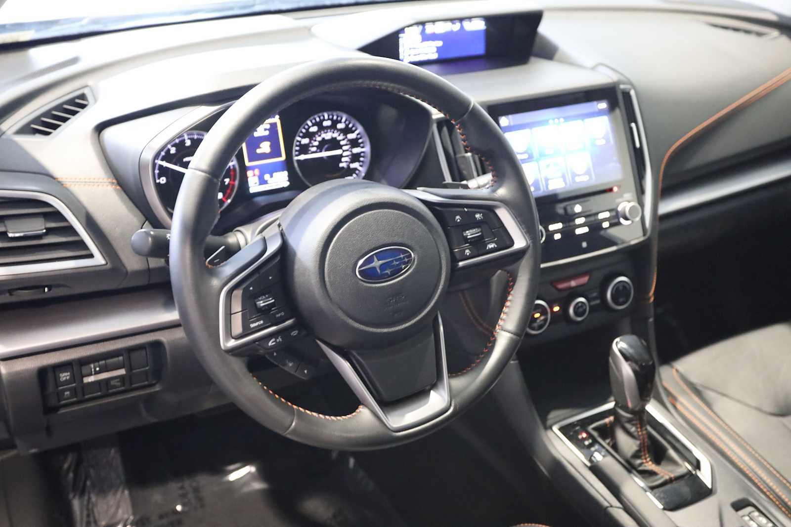 Used 2019 Subaru Crosstrek 2.0i Limited w/ Moonroof Package w/Navigation AWD/4WD image 4