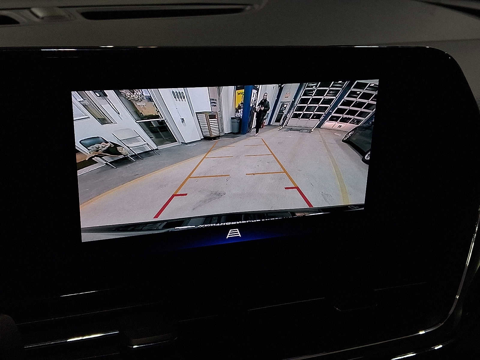 Used 2024 Chevrolet Trax RS w/ Sunroof Package image 18