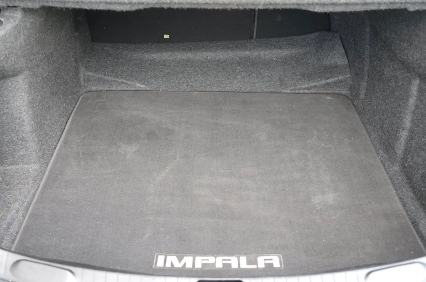 Used 2017 Chevrolet Impala Premier w/ Enhanced Convenience Package FWD image 13
