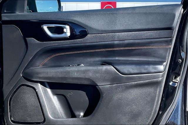 Used 2024 Jeep Compass Trailhawk image 25