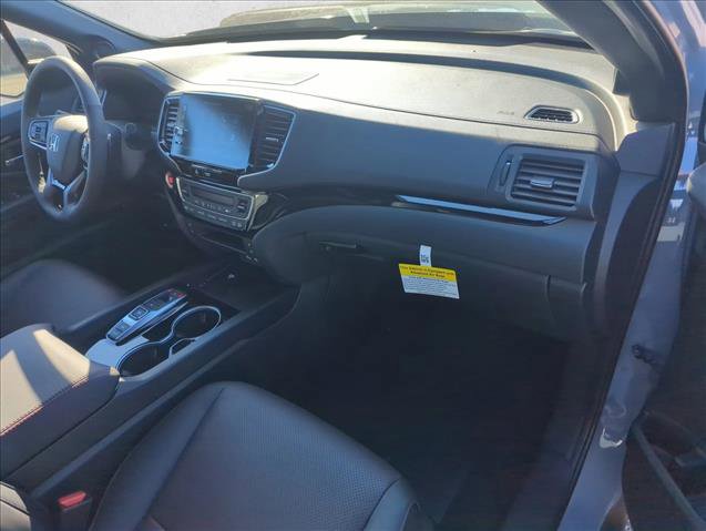 New 2026 Honda Ridgeline Black Edition image 4