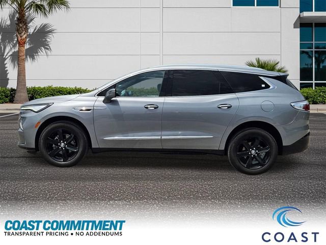 Used 2024 Buick Enclave Essence w/ Experience Buick Package FWD image 3
