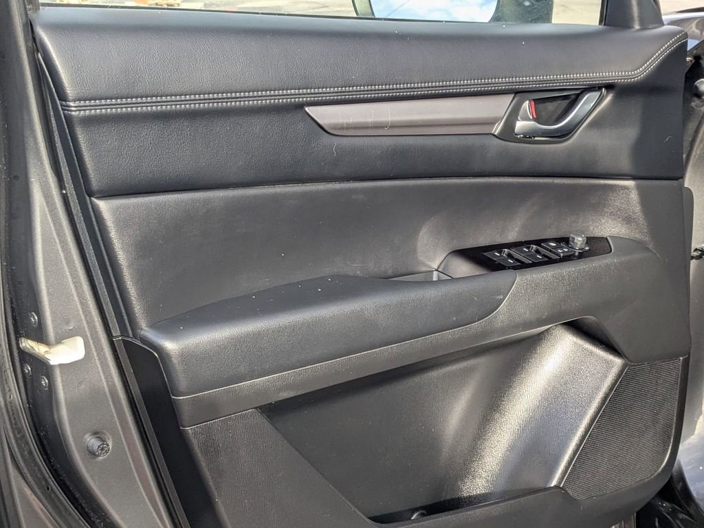 Used 2025 MAZDA CX-5 AWD 2.5 S w/ Select Package image 13