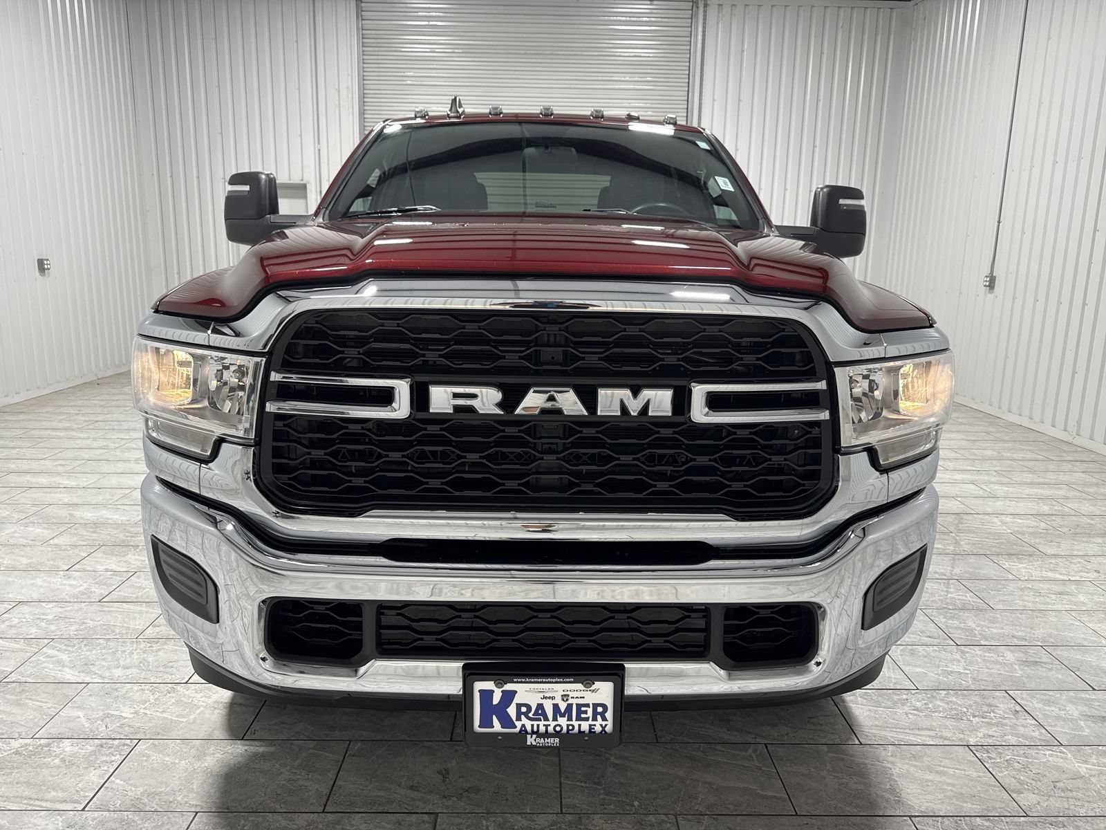 Used 2024 RAM 2500 Tradesman w/ Chrome Appearance Group AWD/4WD image 32