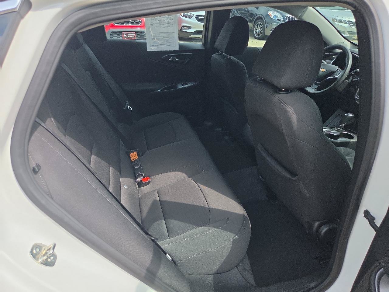 Used 2020 Chevrolet Malibu LS FWD image 14