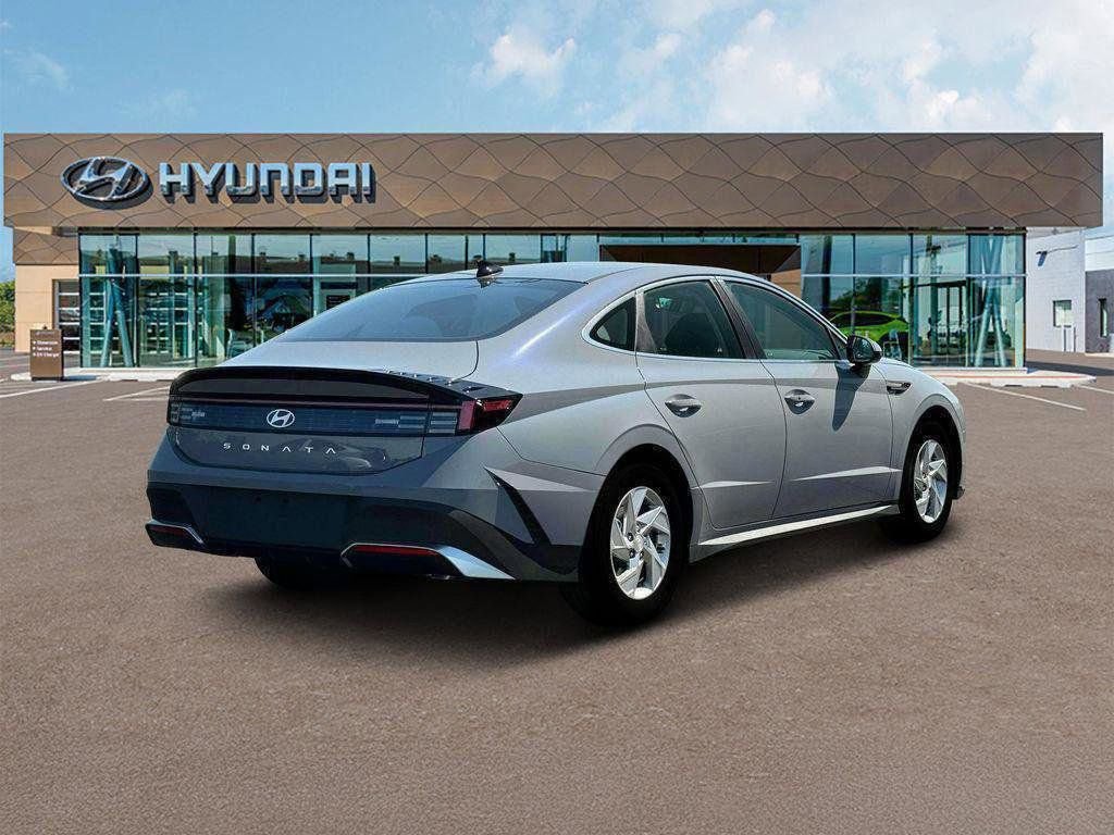 New 2026 Hyundai Sonata SE image 7