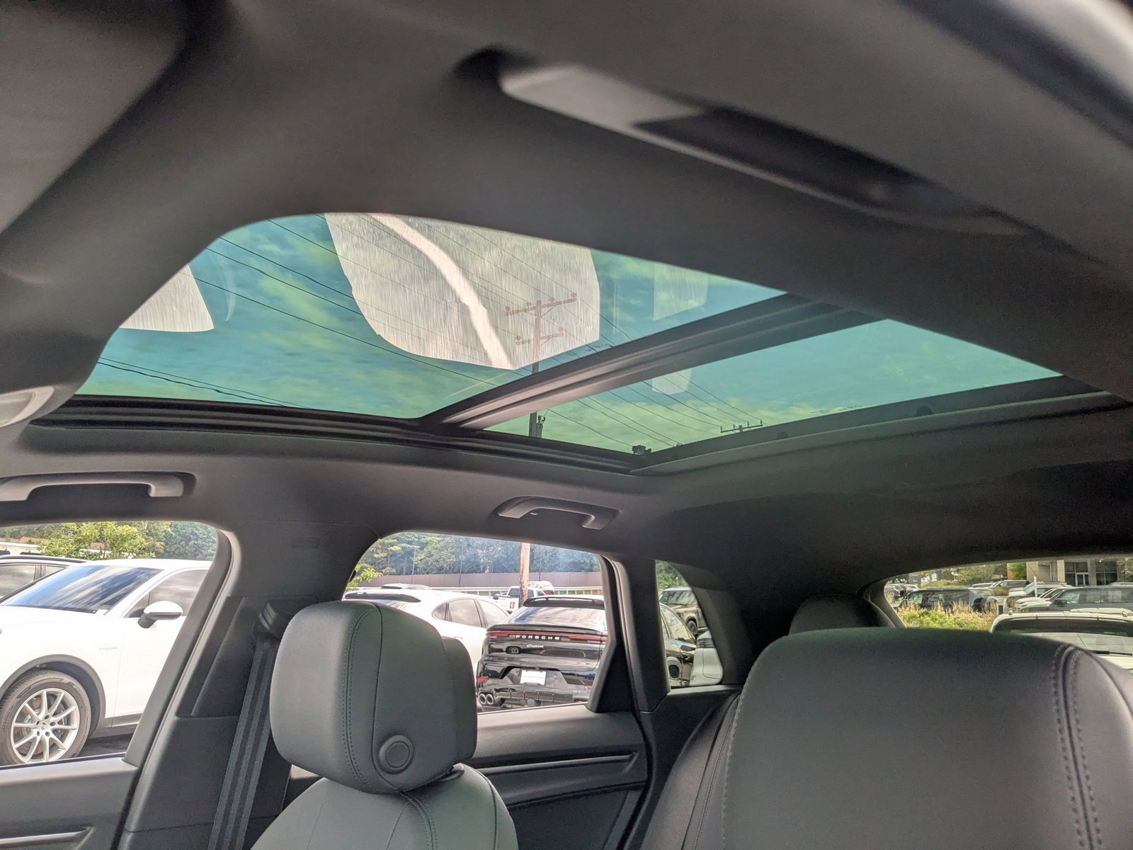 New 2025 Porsche Macan 4S Electric image 26