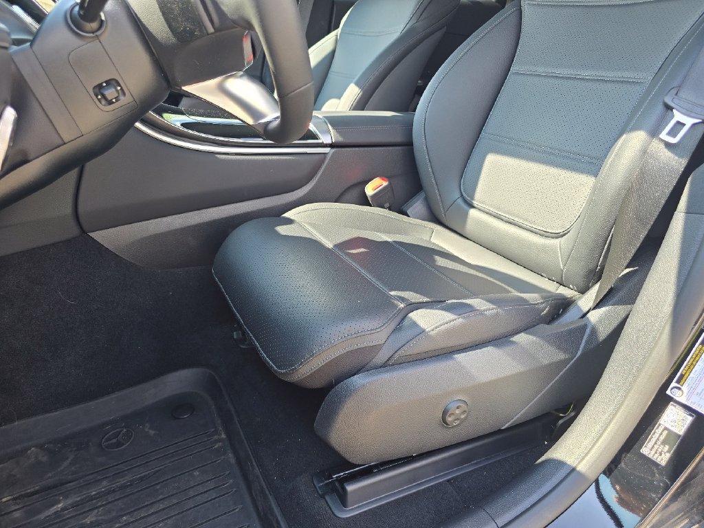 Certified 2026 Mercedes-Benz GLC 300 4MATIC image 28