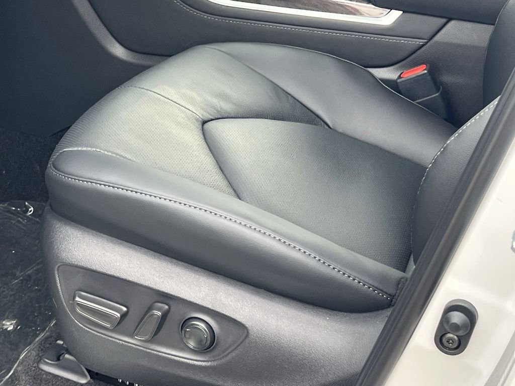 New 2026 Toyota Highlander Limited image 8