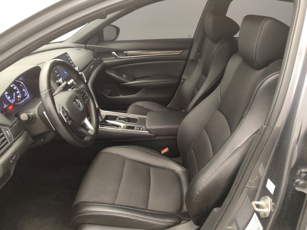 Used 2019 Honda Accord Sport image 17