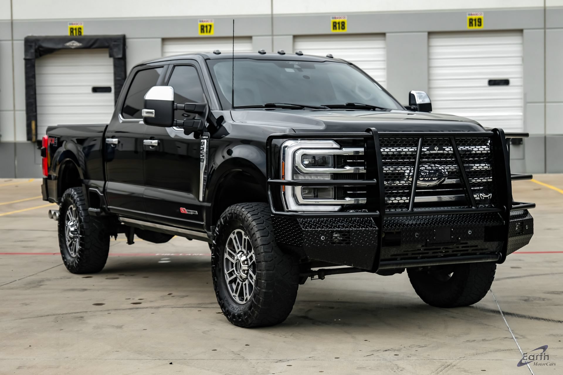 Used 2024 Ford F250 Limited w/ FX4 Off-Road Package AWD/4WD image 24