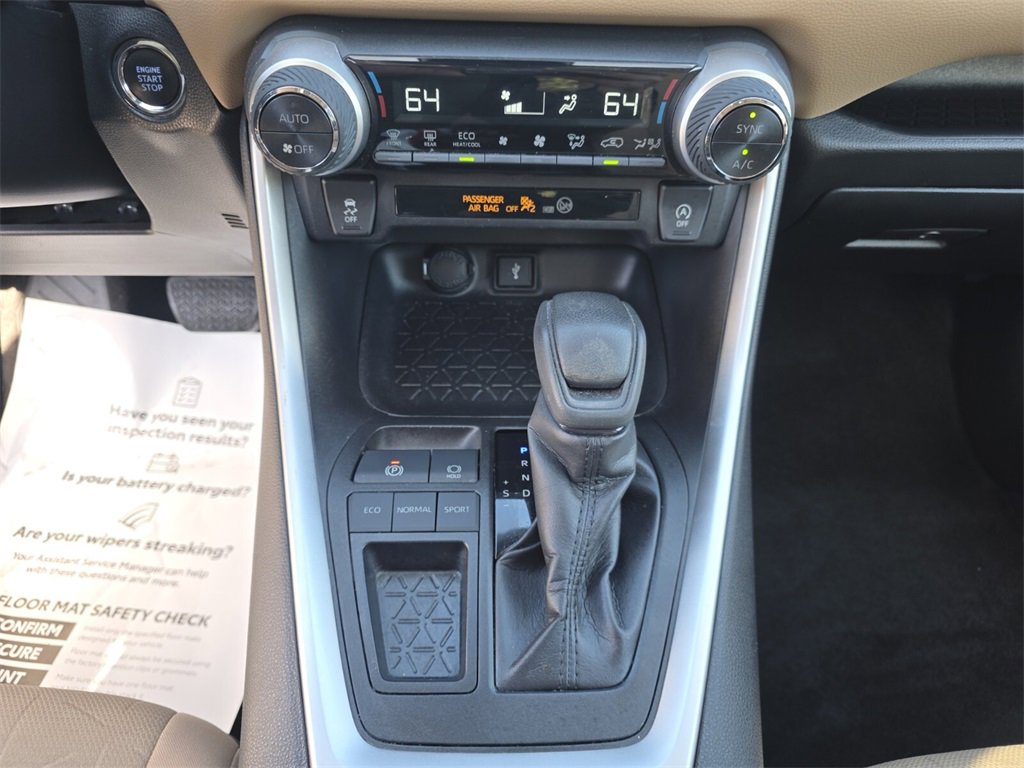 Certified 2022 Toyota RAV4 XLE w/ Convenience Package image 28