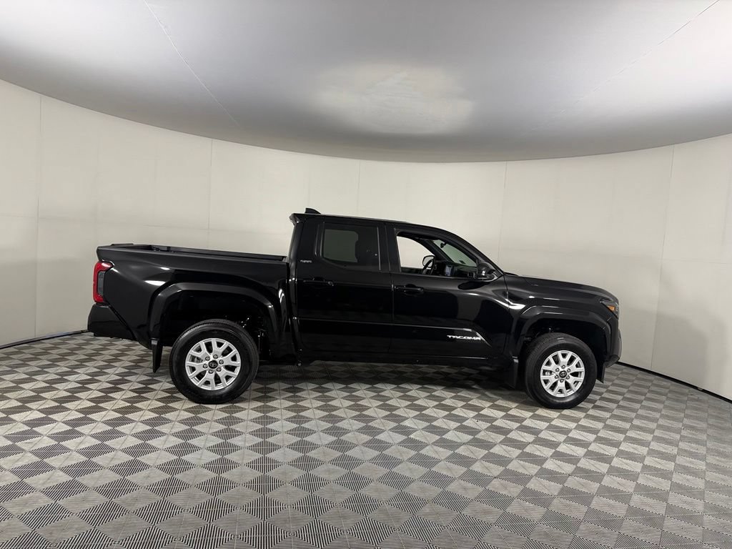 Used 2025 Toyota Tacoma SR5 RWD image 6