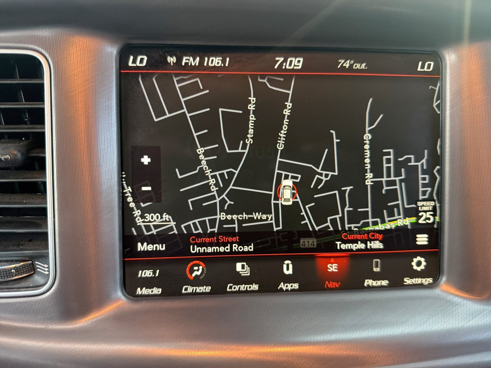 Used 2023 Dodge Charger R/T w/ Navigation & Travel Group RWD image 19