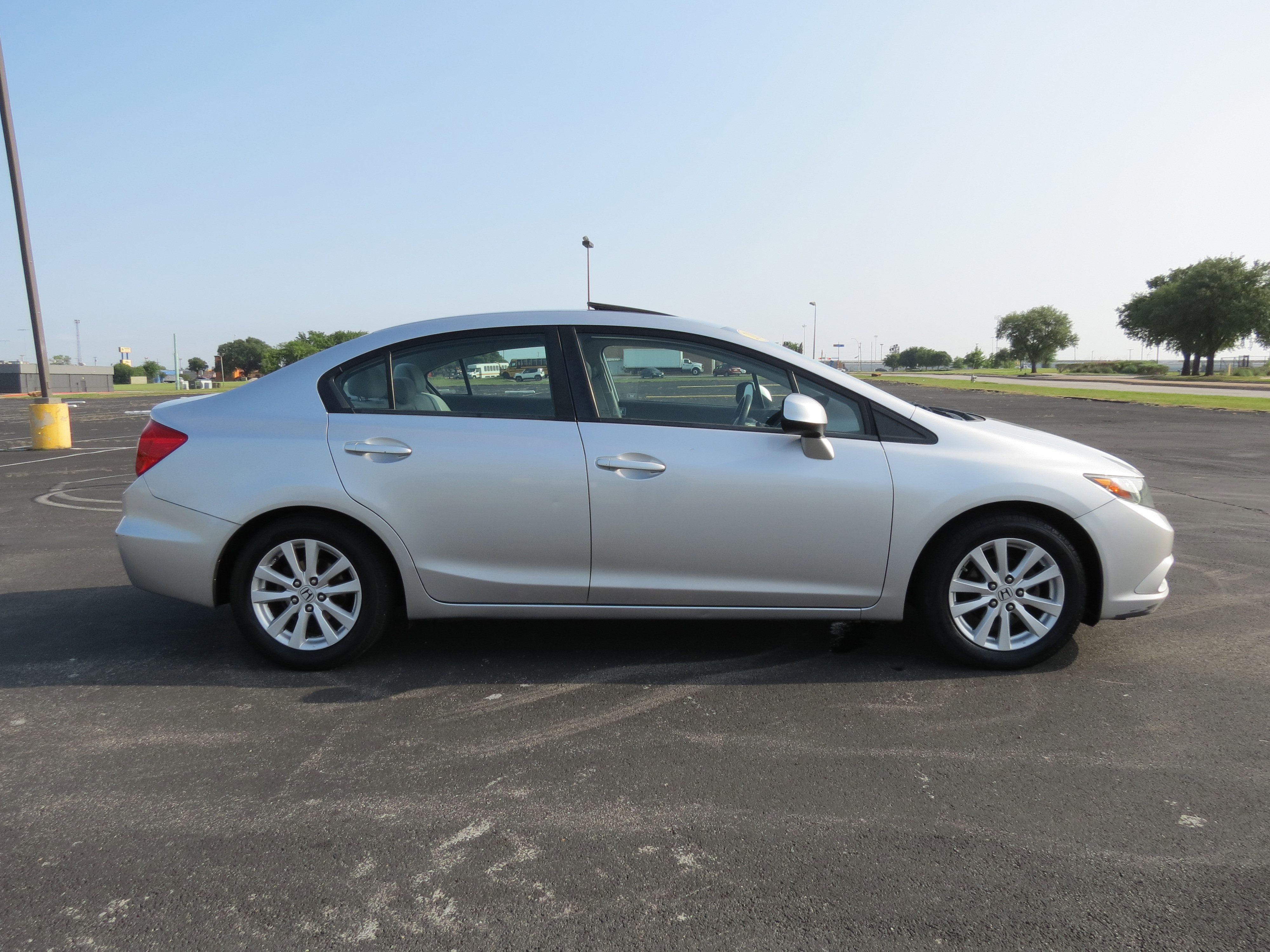 Used 2012 Honda Civic EX image 4
