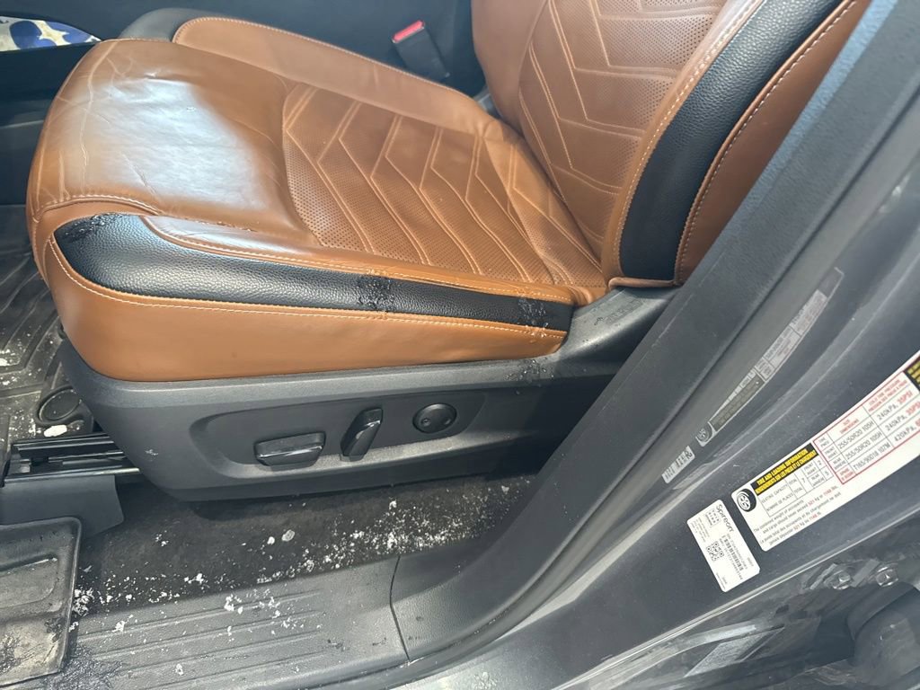 Used 2023 Nissan Pathfinder Platinum w/ Lighting Package (N93) image 19