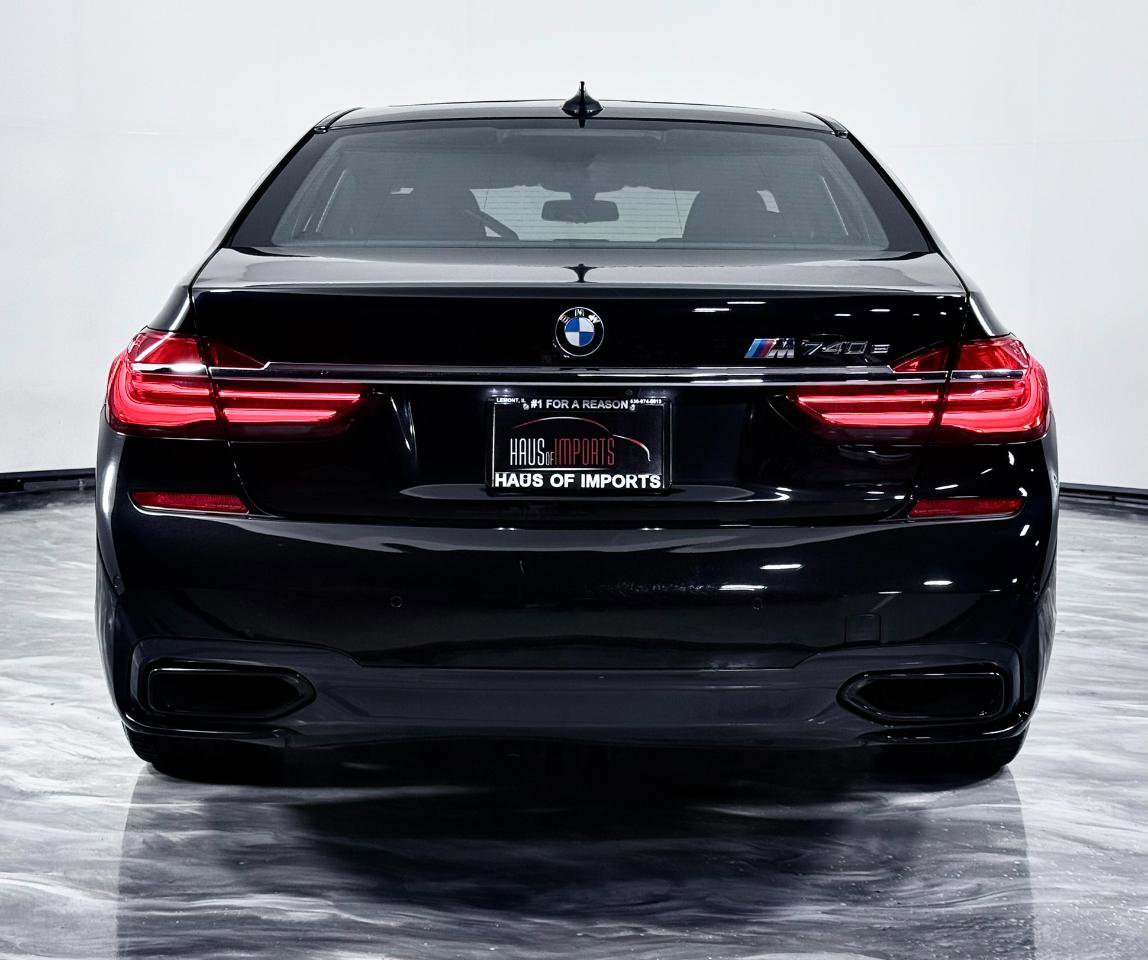 Used 2018 BMW 740e xDrive AWD/4WD image 8