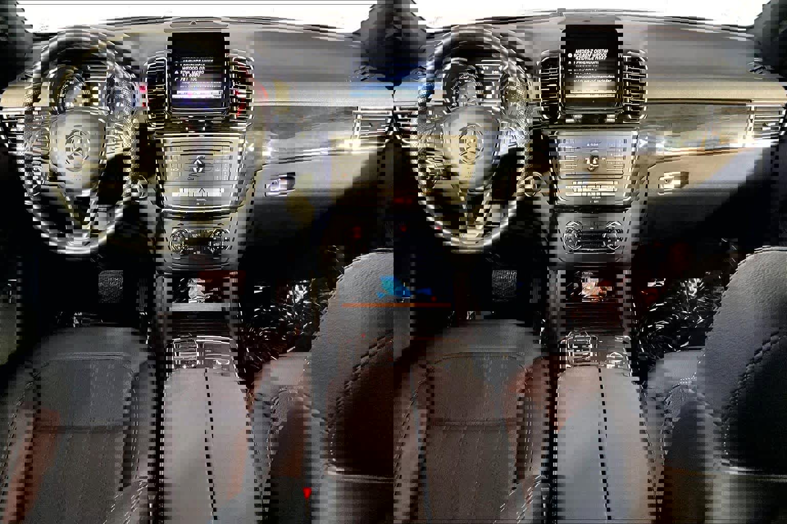 Used 2018 Mercedes-Benz GLE 350 4MATIC image 16