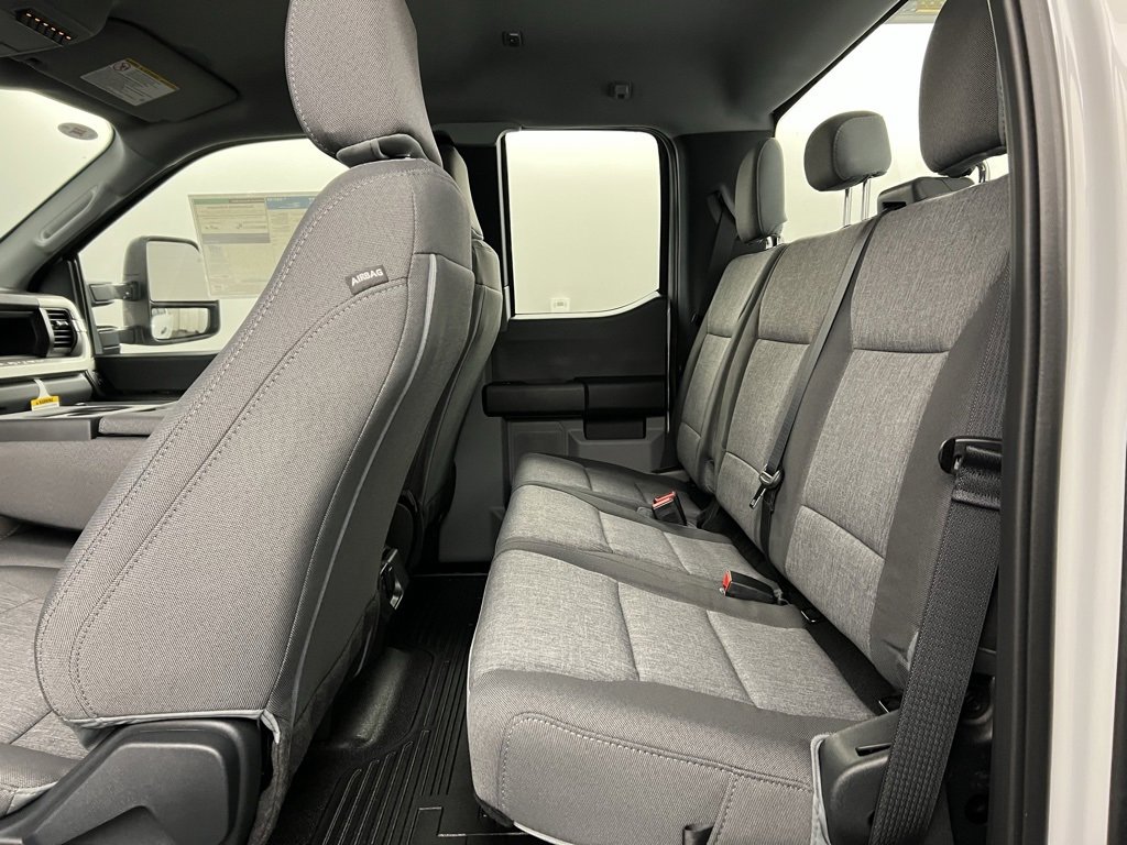 New 2026 Ford F350 XL w/ XL Chrome Package image 25
